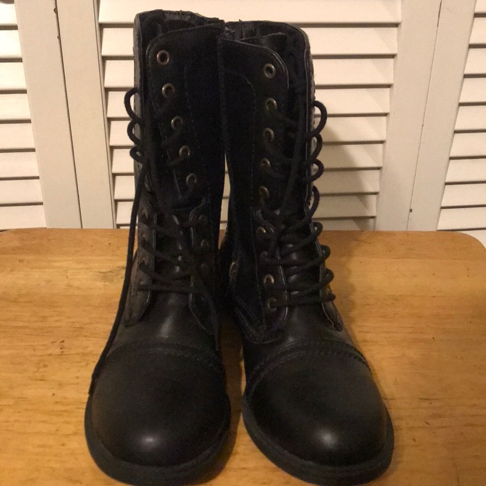 Black boots